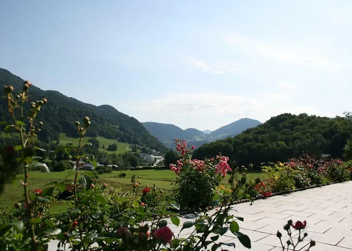 Haus Bergfrieden Appartement *