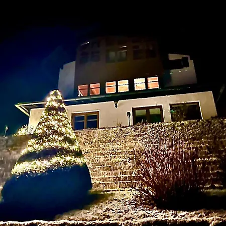 Haus Bergfrieden