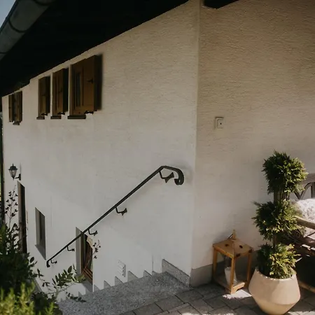Haus Bergfrieden Apartment