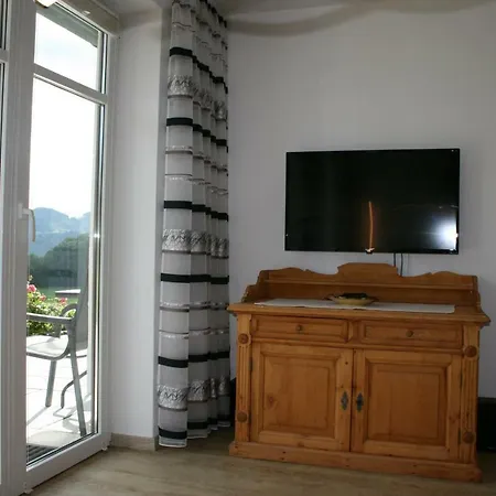 Haus Bergfrieden *